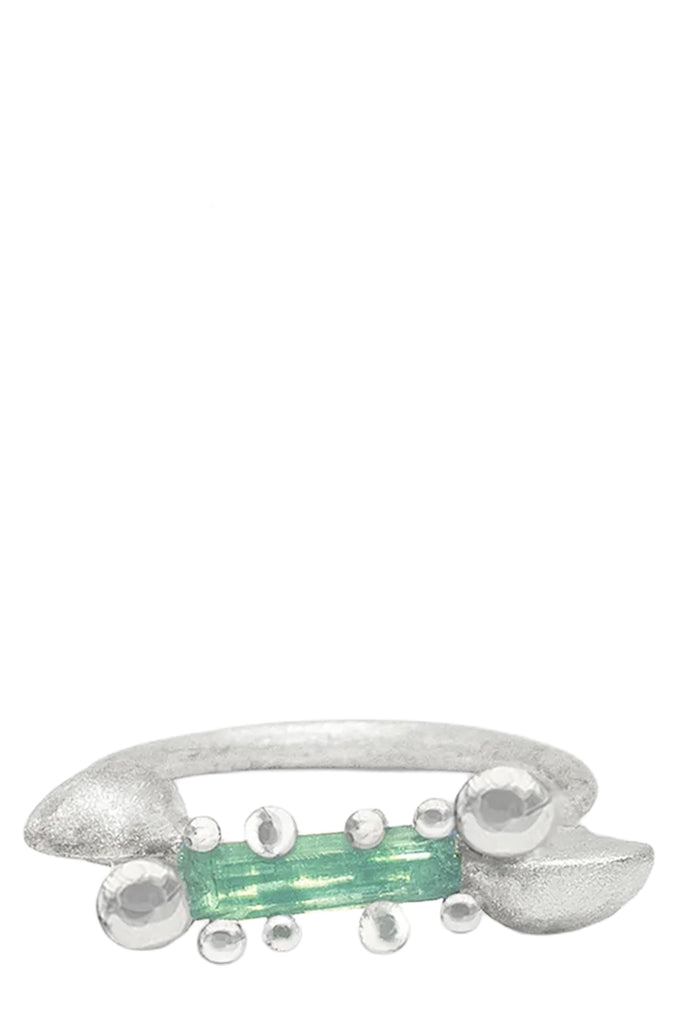 Gömbbel díszített gyűrű