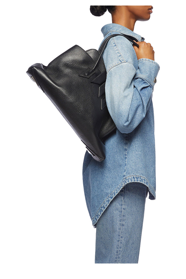 Medium La Passeggiata Top Handle Bag