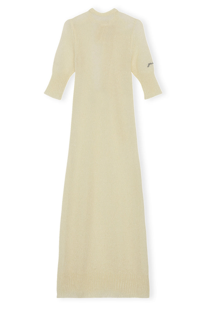 O-nyakú kötött ruha